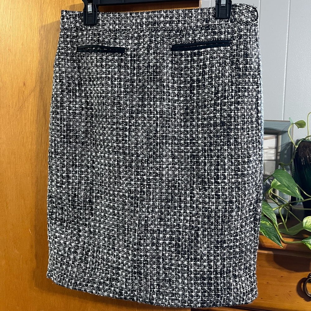 Worthington Black and White Speckled Size 10 Pencil Skirt - Picture 3 of 9